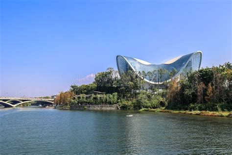 Zapora Guilin - Architektura Inżynierska w Sernistej Harmonii z Naturą!