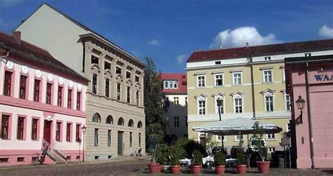 Neuer Markt: Piękne Historyczne Place w Sercu Norymbergi!